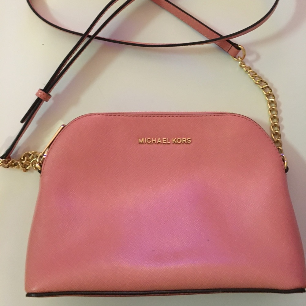LIKE NEW Michael Kors Cross Body Bag